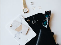 時計やかばん、靴にコートは大丈夫？女子が見落としがちな５つの就活小物